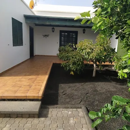 Casa Daniela 펜션 Tahiche